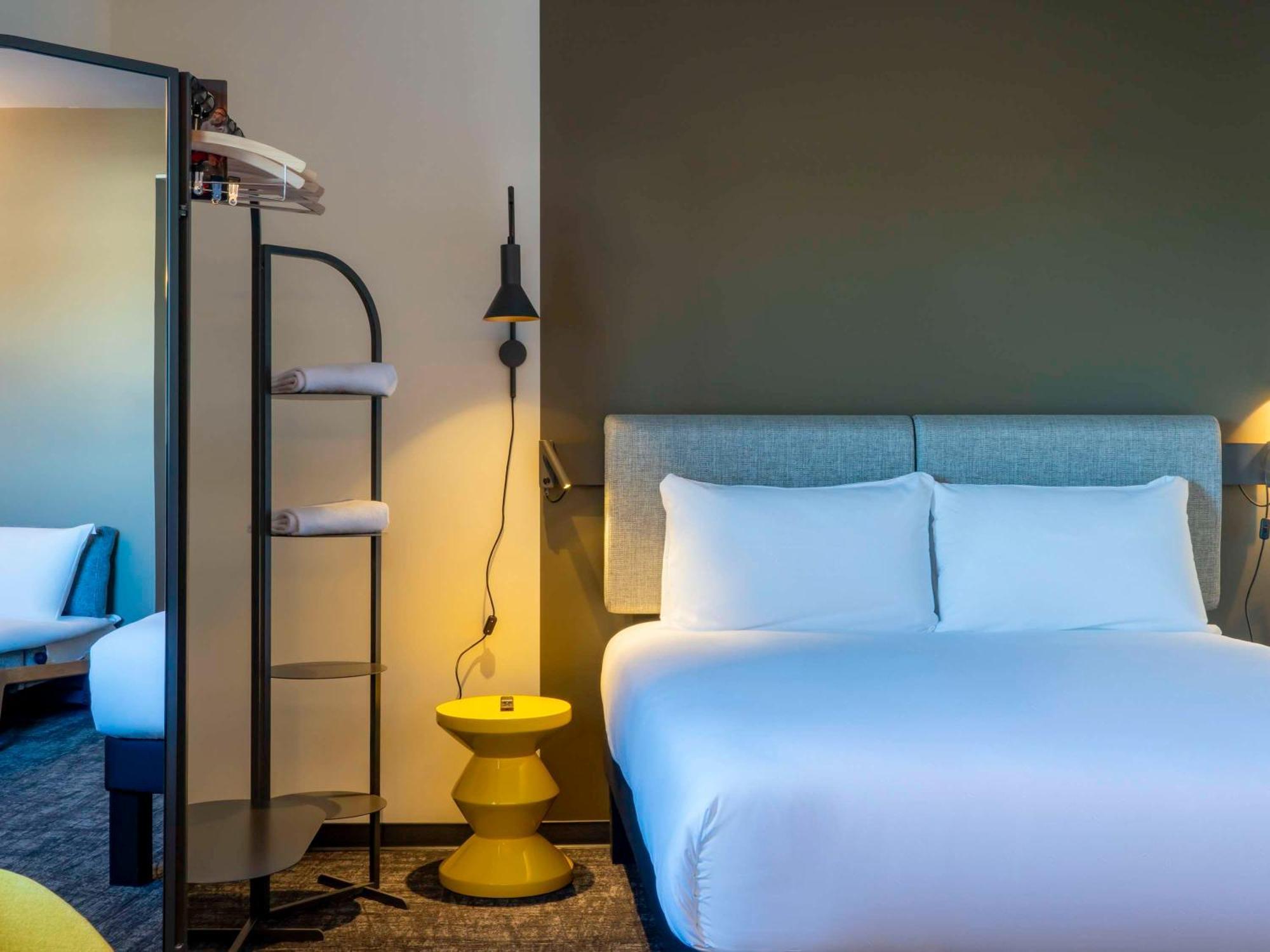 Ibis Paul Trois Chateaux