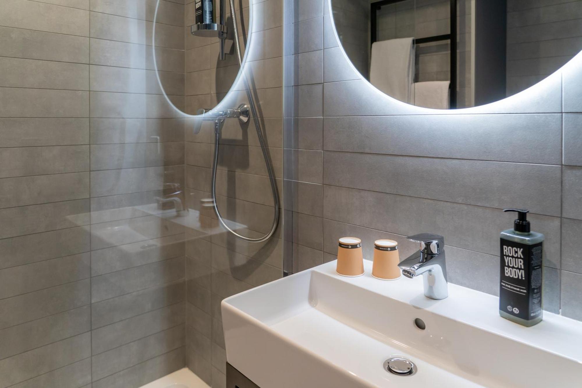 Ibis Paul Trois Chateaux Hotel *