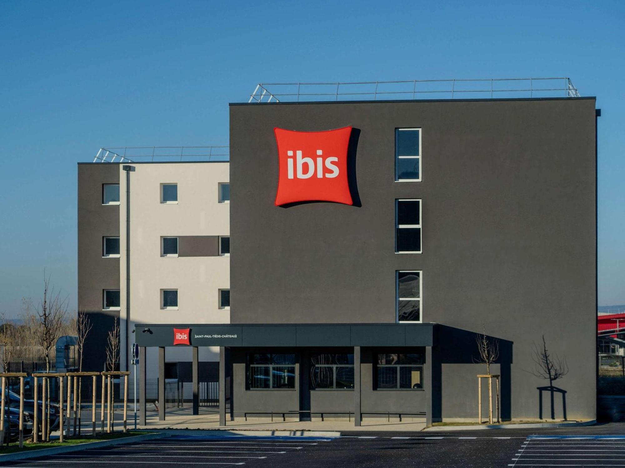 Ibis Paul Trois Chateaux